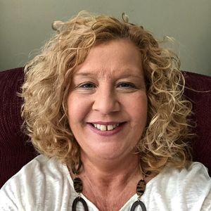 Meet your Posher, Cindy